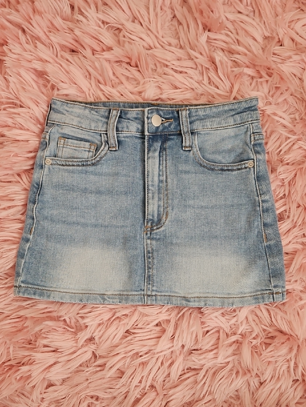 ALTAR'D STATE Mini Denim Skirt. Size XXS